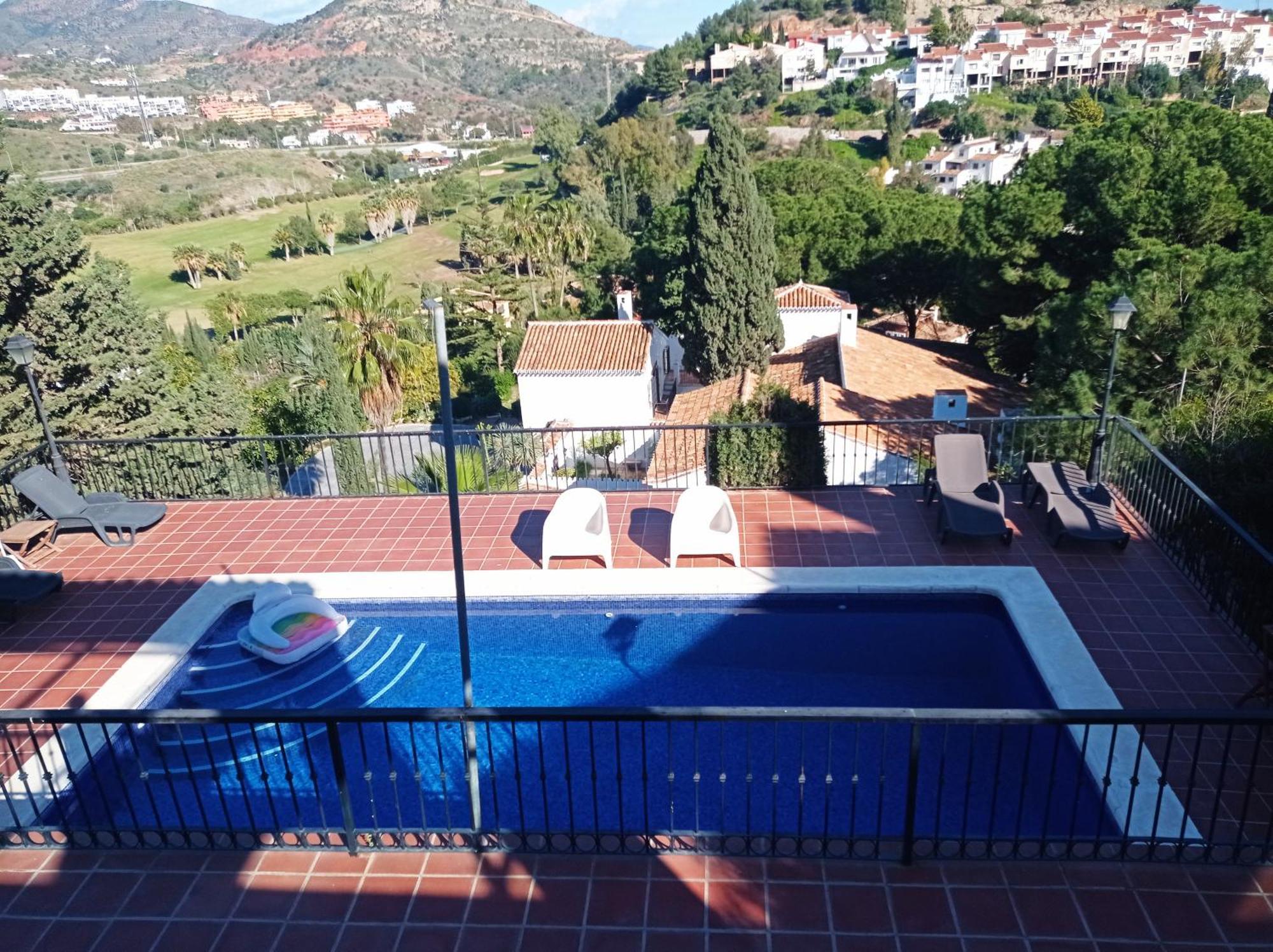 Apartamento En Villa Con Piscina Màlaga Exteriér fotografie